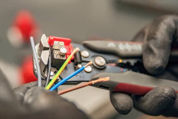 Best Affordable Emergency Electrician  in Forest City, FL